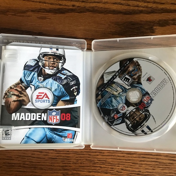 Madden NFL 08 Blu-ray PlayStation 3 Game - Picture 2 of 4